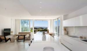 Construção Villa Peyia