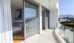 Construção Villa Peyia