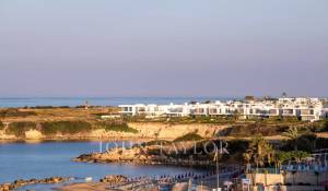 Construção Villa Peyia
