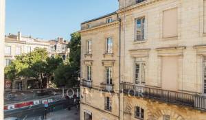 Venda Apartamento Bordeaux