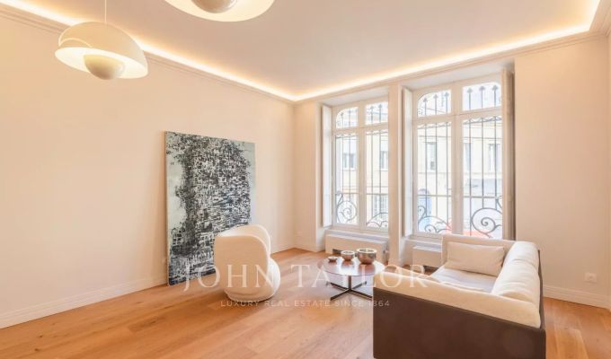 Venda Apartamento Bordeaux