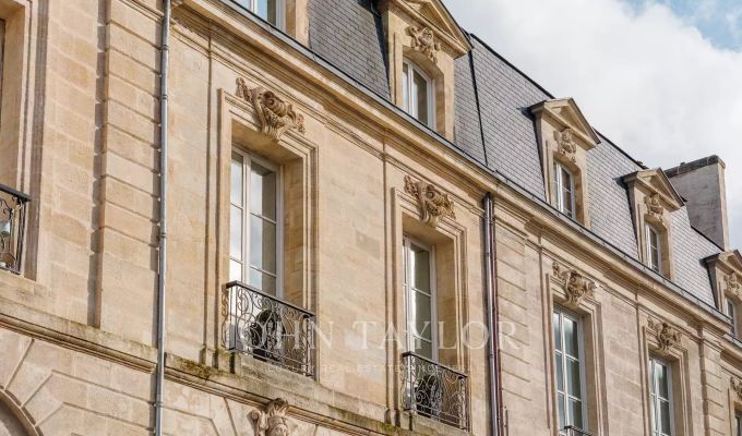 Venda Apartamento Bordeaux