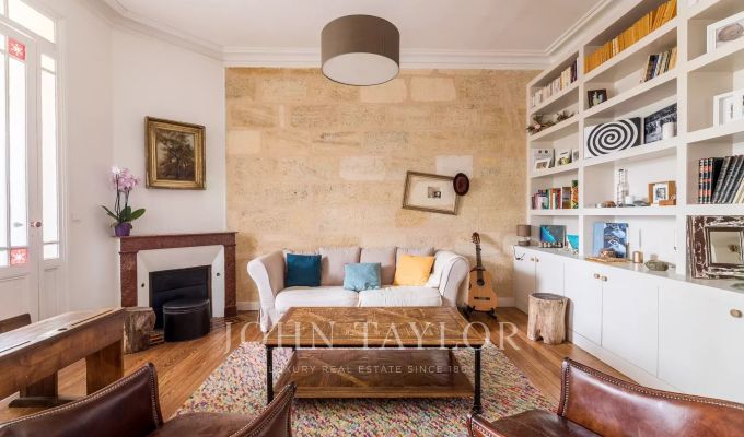 Venda Apartamento Bordeaux