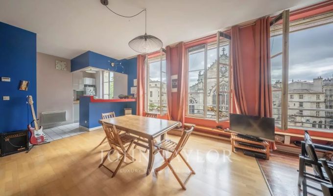 Venda Apartamento Bordeaux