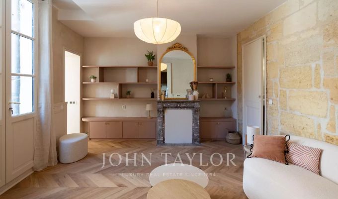 Venda Apartamento Bordeaux