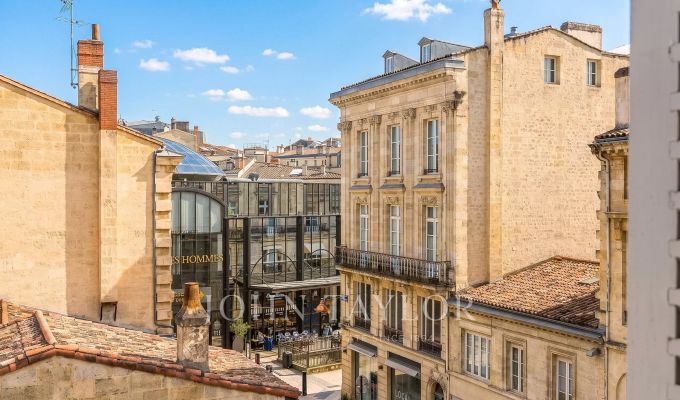 Venda Apartamento Bordeaux