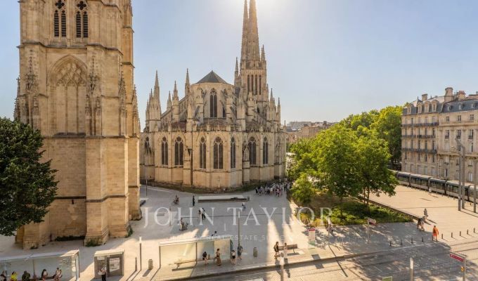 Venda Apartamento Bordeaux