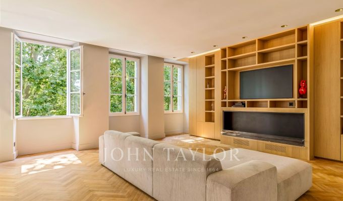 Venda Apartamento Bordeaux
