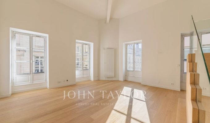 Venda Apartamento Bordeaux