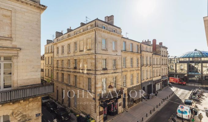 Venda Apartamento Bordeaux