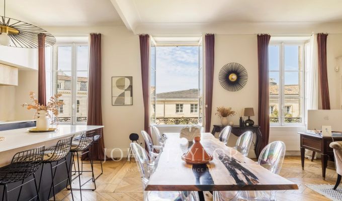 Venda Apartamento Bordeaux