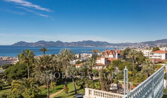 Venda Apartamento Cannes