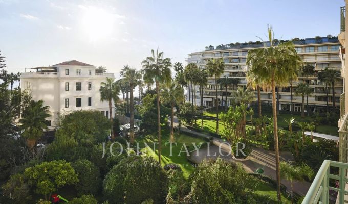 Venda Apartamento Cannes