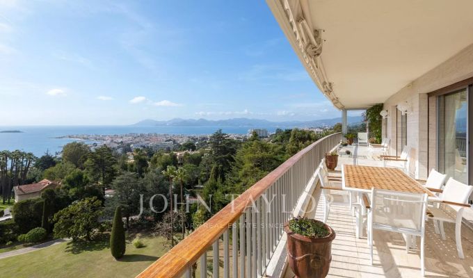 Venda Apartamento Cannes