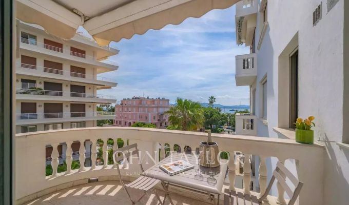 Venda Apartamento Cannes