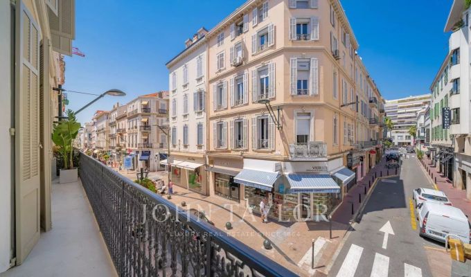 Venda Apartamento Cannes