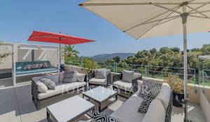 Venda Apartamento Mandelieu-la-Napoule