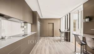 Venda Apartamento Paris 1er