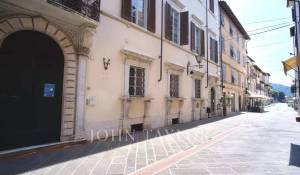 Venda Apartamento Pietrasanta