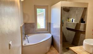 Venda Castelo Saint-Saturnin-lès-Apt