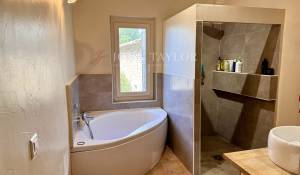 Venda Castelo Saint-Saturnin-lès-Apt