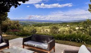 Venda Castelo Saint-Saturnin-lès-Apt