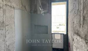 Venda Cobertura Germasogeia