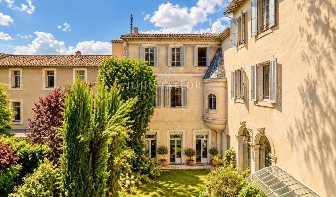 Venda Mansão L'Isle-sur-la-Sorgue