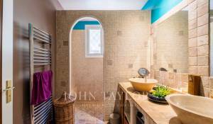 Venda Moradia Aix-en-Provence