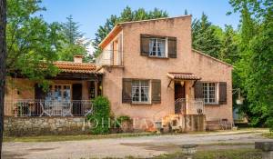 Venda Moradia Aix-en-Provence