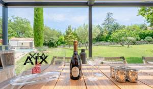 Venda Moradia Aix-en-Provence