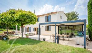 Venda Moradia Aix-en-Provence