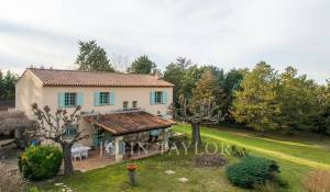 Venda Moradia Aix-en-Provence