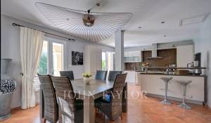 Venda Moradia Aix-en-Provence