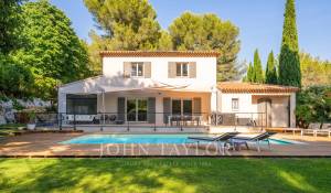 Venda Moradia Aix-en-Provence