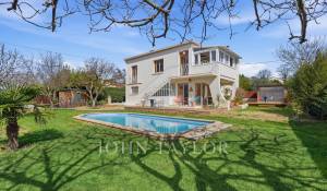 Venda Moradia Aix-en-Provence