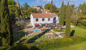 Venda Moradia Aix-en-Provence