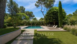 Venda Moradia Aix-en-Provence