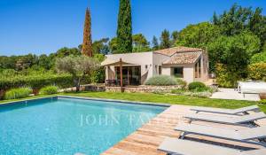 Venda Moradia Aix-en-Provence