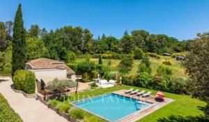 Venda Moradia Aix-en-Provence