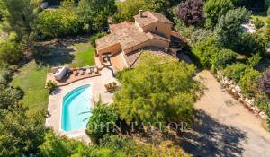 Venda Moradia Aix-en-Provence