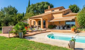 Venda Moradia Aix-en-Provence