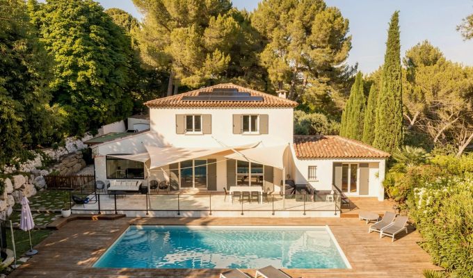 Venda Moradia Aix-en-Provence