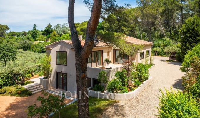 Venda Moradia Aix-en-Provence