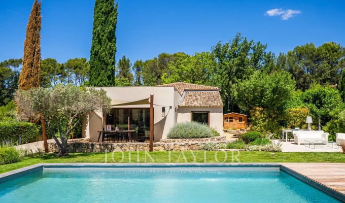 Venda Moradia Aix-en-Provence