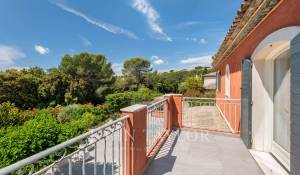 Venda Moradia Biot