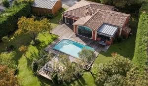 Venda Moradia Bruges