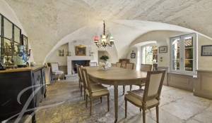 Venda Moradia Cabrières-d'Avignon