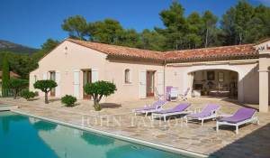 Venda Moradia Cabris