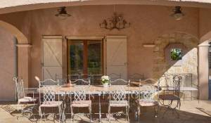 Venda Moradia Cabris